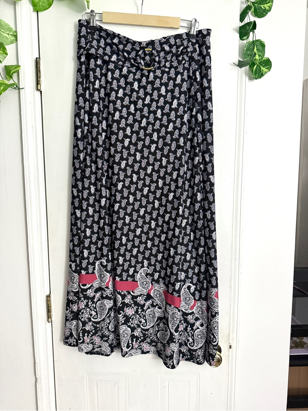 Robert Louis Boho Paisley Maxi Skirt with Pink Accent XL